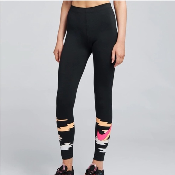 Lot of 2 Nike Dri-Fit tights/leggings Size Medium - Picture 2 of 10